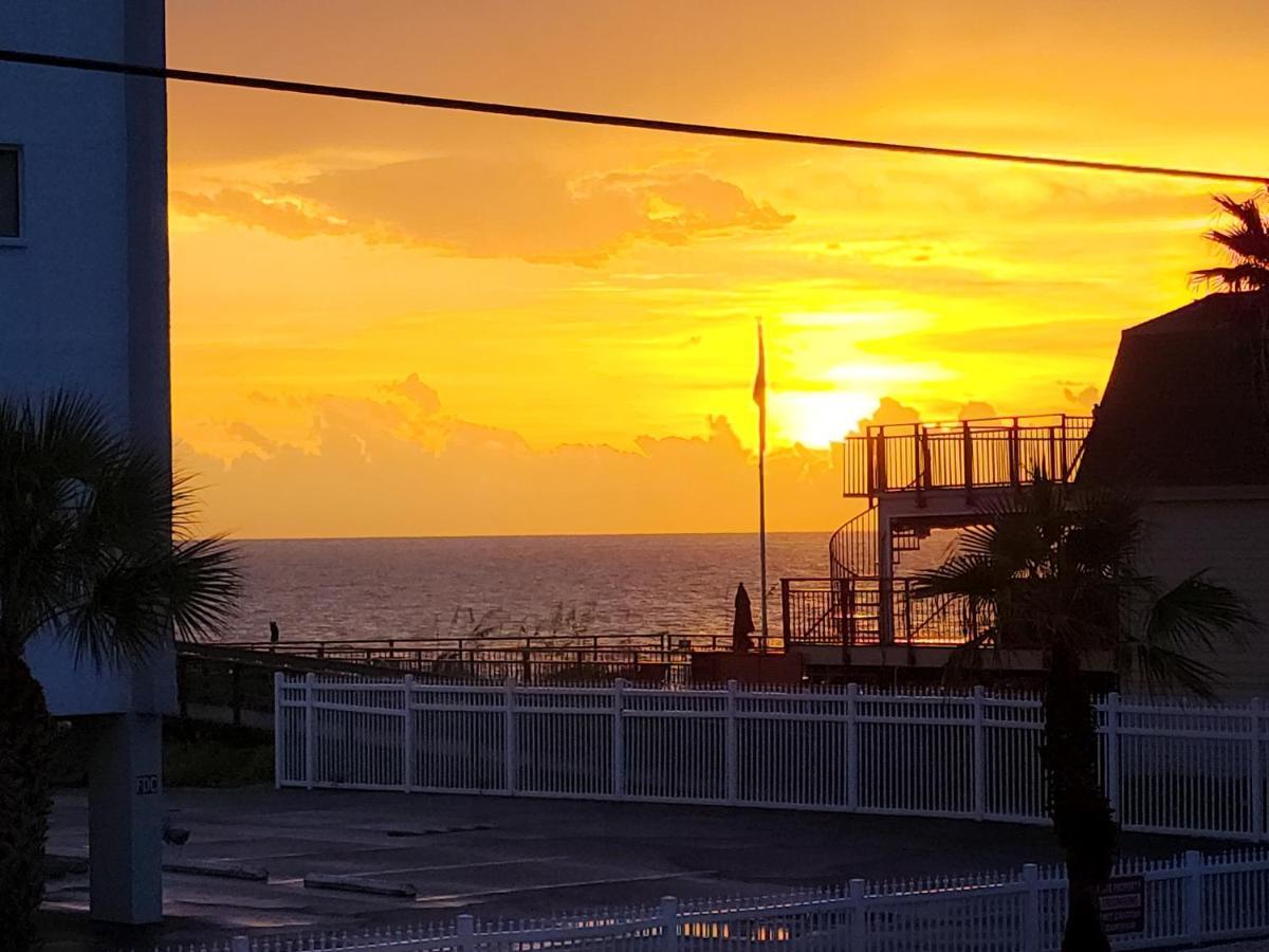 Funshine Sunset Beach St. Pete Beach Kültér fotó
